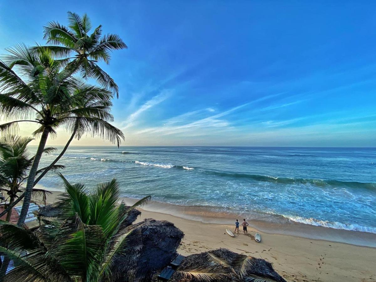 Main Reef Guest House Хіккадува Екстер'єр фото