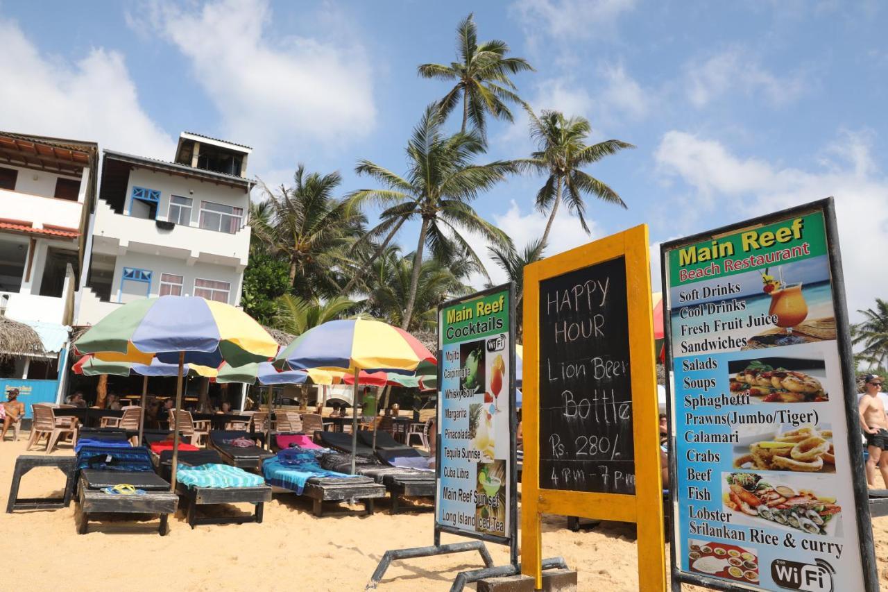 Main Reef Guest House Хіккадува Екстер'єр фото